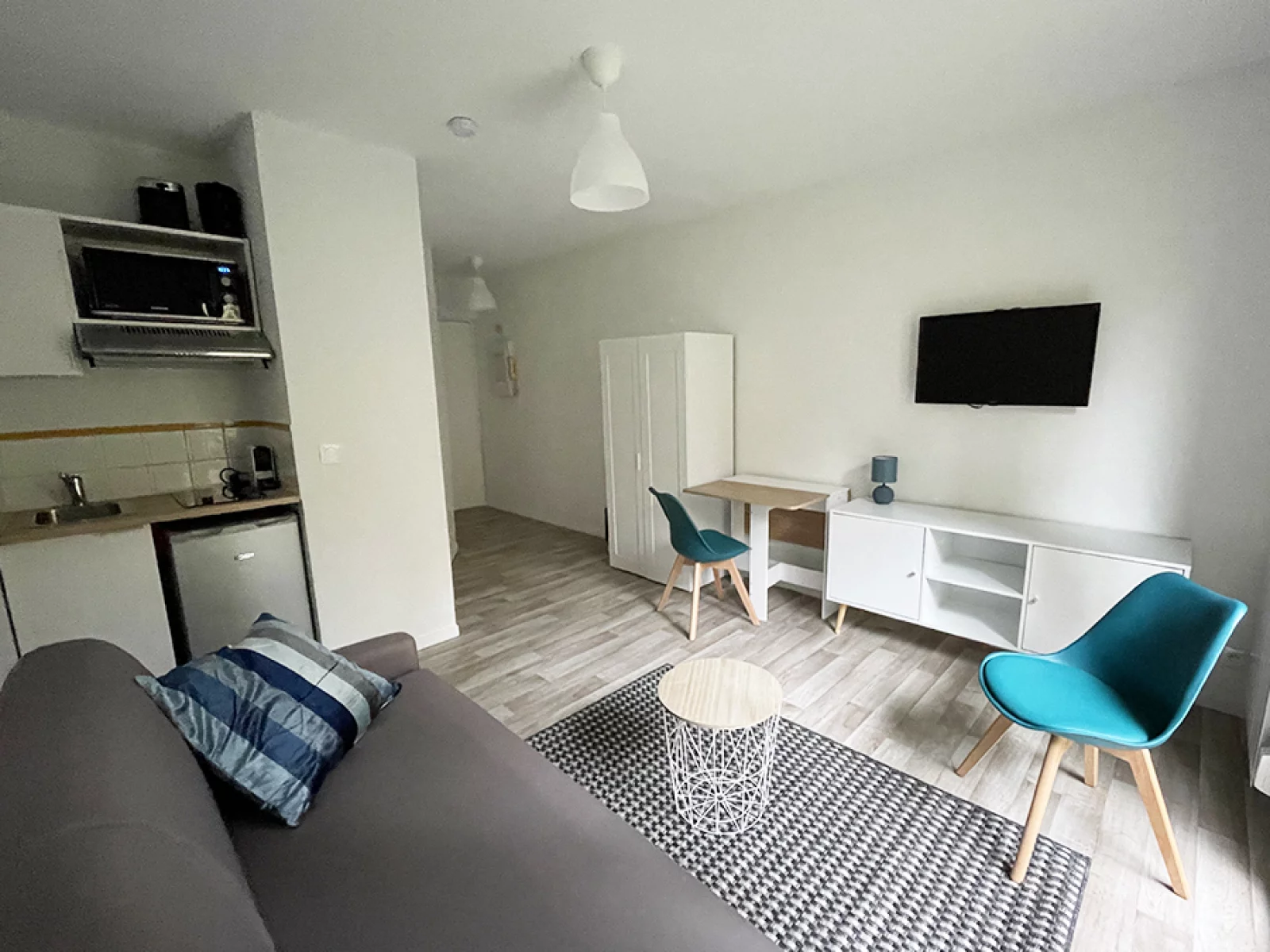 Location studio meubl 20m (Rouen - Darntal 76) 