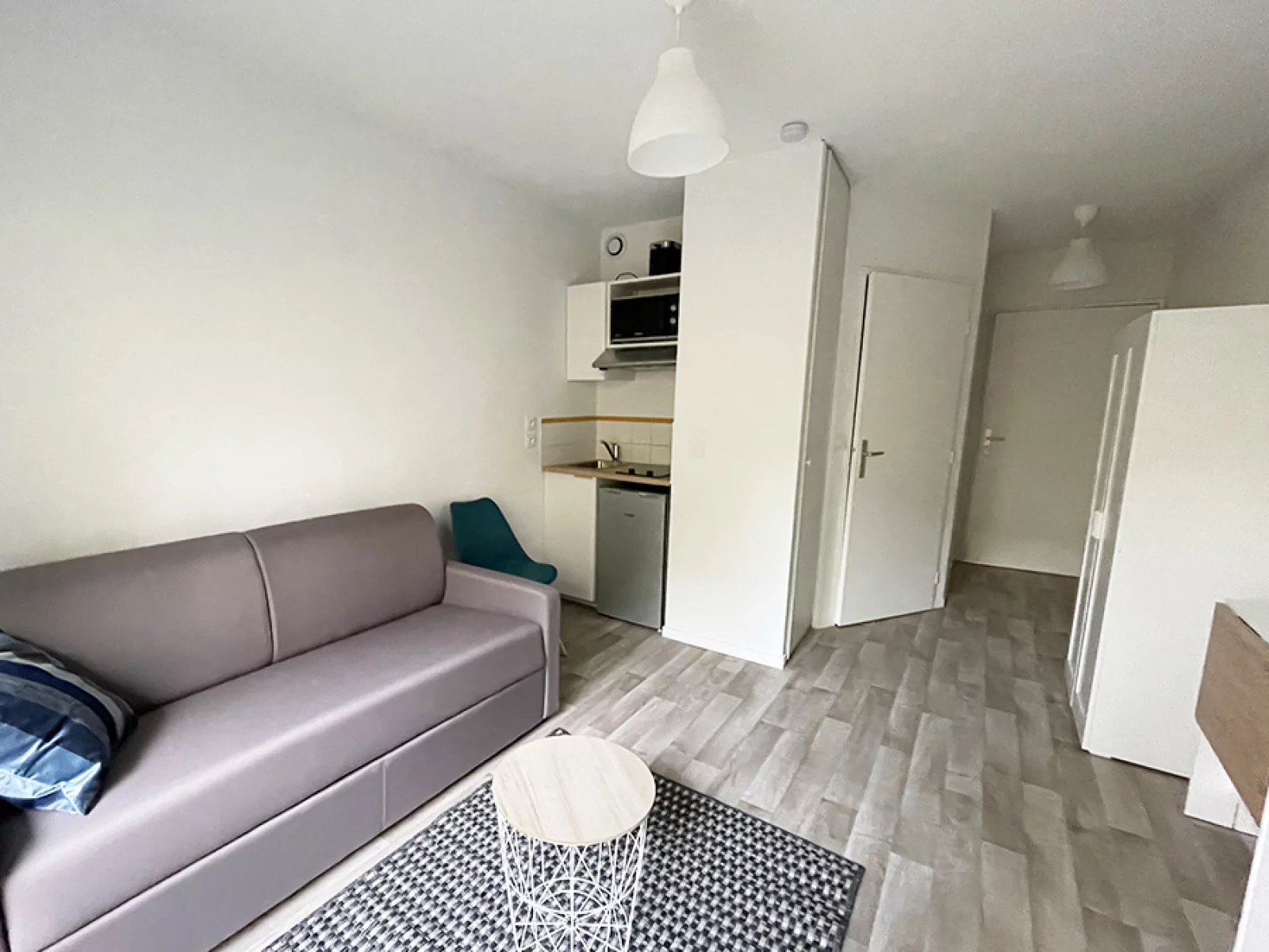 Vente studio meubl 19m (Rouen - Darntal 76) 