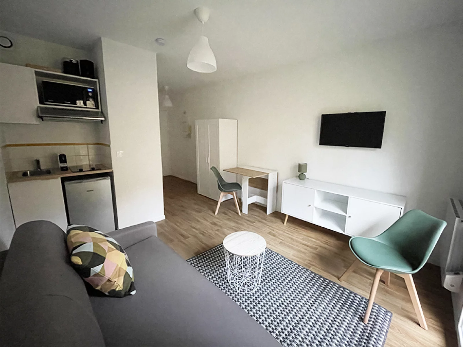 Location studio meubl 19m (Rouen - Darntal 76) 