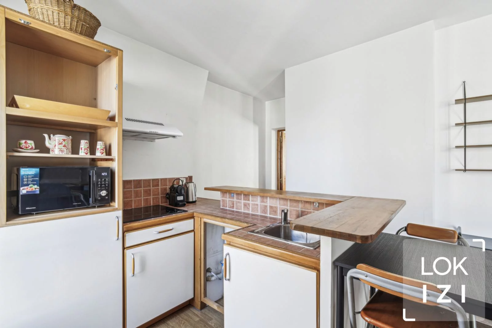 Location appartement meubl 2 pices 40m (Paris 19 - la Villette)