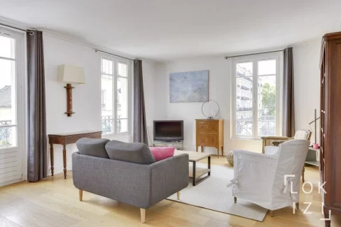 Location appartement meublé T4 90m² (Paris 15)