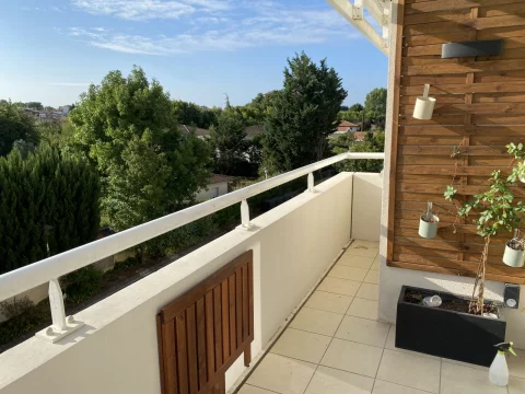 Location appartement meublé 3 pièces de 67m² (Bordeaux - le Haillan)